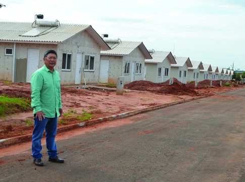 Sete Quedas sorteia 100 famílias para entrega de casas