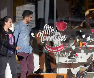 Namorados devem gastar R$ 120 para presentear, aponta pesquisa