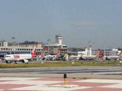 Governo de MS publica decreto que diminui ICMS do combustível para empresas aéreas