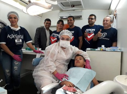 Deputado Lídio Lopes traz Projeto Unidos pela Fé a Naviraí