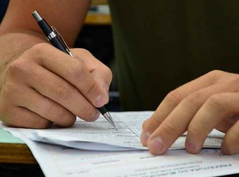 Julho começa com quase mil vagas em concursos e salários de até R$ 25 mil em MS