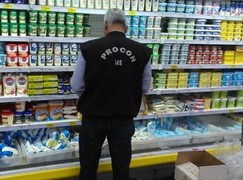 Procon divulga pesquisa de preços de produtos da cesta básica e hortifrúti no interior de MS