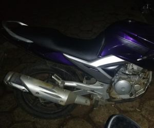 Choque apreende 4 adolescentes por furto de carro e motocicleta