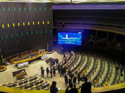Câmara deve iniciar nesta terça votação da reforma da Previdência