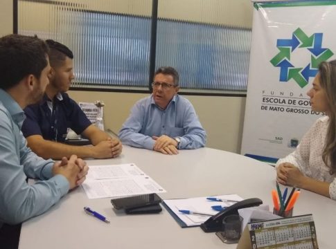 Visando desenvolvimento de servidores, Escolagov amplia parcerias