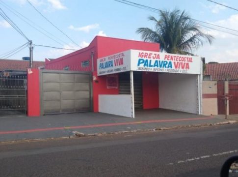 Falsa pastora é presa após arrecadar R$ 20 mil “para as obras de Deus”