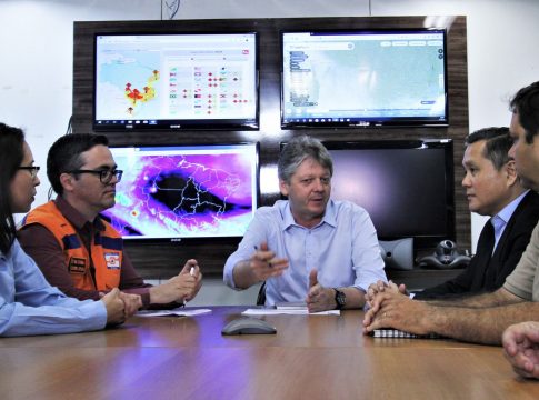 Reinaldo Azambuja decreta situação de emergência devido à alta incidência de queimadas em MS