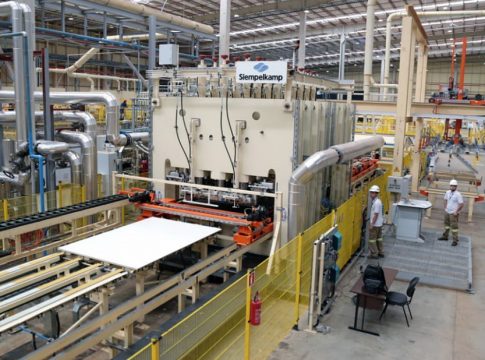 Industria é a ‘bola da vez’ na geração positiva de empregos formais em MS