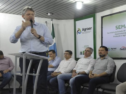 Programa visa otimizar uso de defensivos e incentivar produtos naturais no controle de pragas