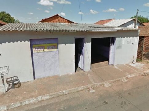 Cliente ferido por tiro enquanto comia espetinho morre na Santa Casa