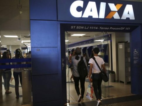 Pagamento de até R$ 500 do FGTS para trabalhadores começa amanhã