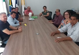 Câmara de Vereadores recebe visita da nova gerente da agência do BB