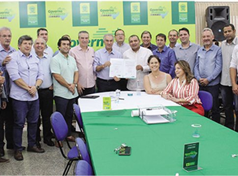 Governador recebeu os 14 prefeitos do Cone Sul no programa Governo Presente