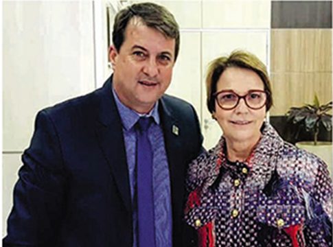 Prefeito de Tacuru é recebido pelos ministros Tereza Cristina e Mandetta