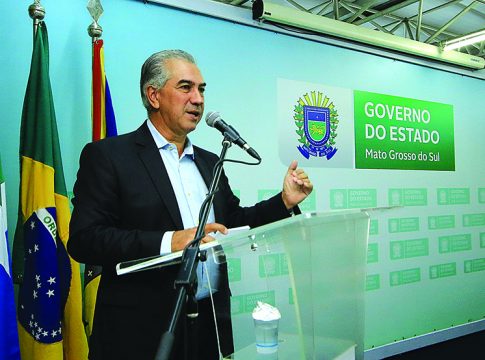 Reinaldo garante pagamento do 13º em dezembro