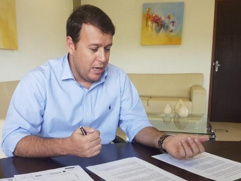 Pacote de leis de Reinaldo propõe ajustes e premiação a contribuinte