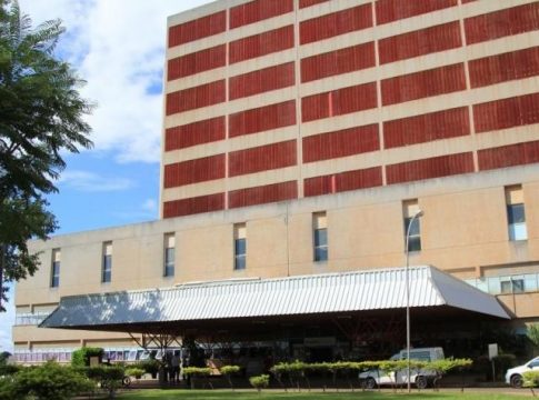 Juiz manda investigar 1.140 mortes em nove meses no Hospital Regional