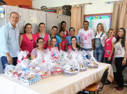 Prefeito Léo e Fabiana homenageiam professores em Eldorado