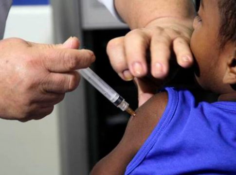 Mato Grosso do Sul supera meta e vacina 107,47% das crianças contra o sarampo