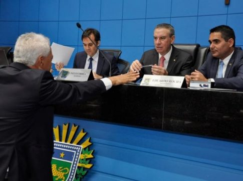 Deputados de MS aprovam prioridade para mulheres agredidas em moradias
