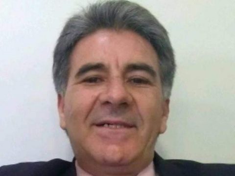 Tentativa de ultrapassagem mata motociclista de 54 anos em avenida