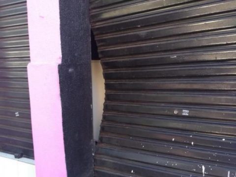 Em um mês, empresário vê loja no centro invadida pela segunda vez