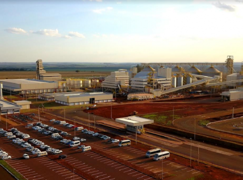 Reinaldo Azambuja participa de inauguração de complexo industrial de R$ 750 milhões