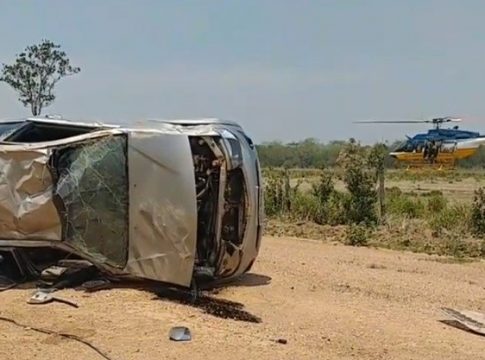 Vítimas de capotamento em estrada vicinal são socorridas em helicóptero da PRF