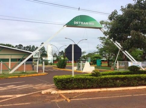 Proposta concede prioridade em vacinação a servidores do Detran