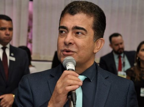 Lei: Estado fará divulgação do Disque 188 para prevenir suicídio