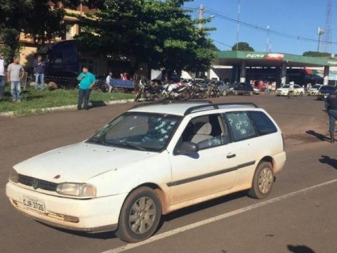 Dois homens são executados com mais de 30 tiros de pistola 9 mm