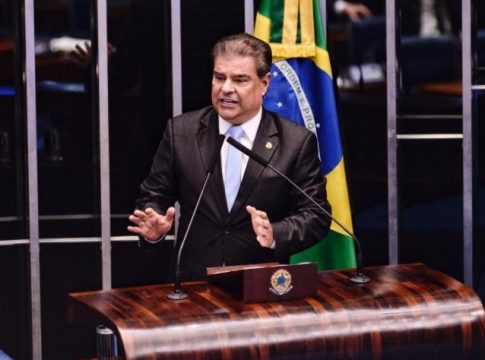 Emenda vai agilizar repasse de recursos aos municípios, diz Nelsinho