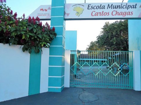 Matrículas para escolas Carlos Chagas e Terezinha Mendonça serão reabertas no dia 07 de janeiro