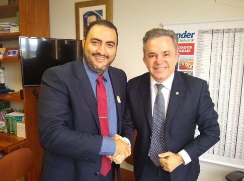 Vander atende Paulão e Alfonso e garante R$ 2 milhões para Mundo Novo