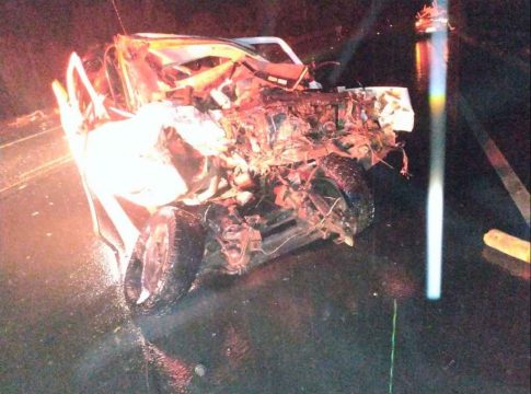 Acidente grave entre camionete e caminhão mata duas pessoas em rodovia de MS