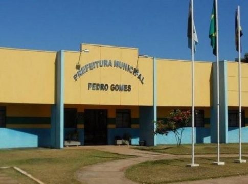 Concursos públicos oferecem 632 vagas com salários de até R$ 9,6 mil