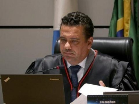 Justiça manda igreja devolver R$ 19 mil a casal que vendeu carro para doação