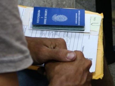 Confira aqui as 2,8 mil vagas de emprego oferecidas no Estado