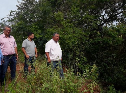 Paulão inicia mandato autorizando início de obras em Japorã