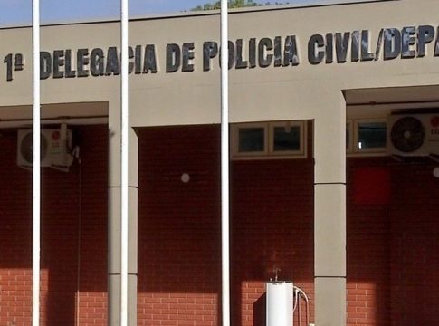 Salão de beleza é alvo de tiros e ex-namorado da proprietária é suspeito