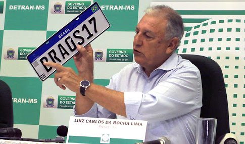 Para testes de implantação da Placa Mercosul, Detran suspende esta semana emplacamento de veículos