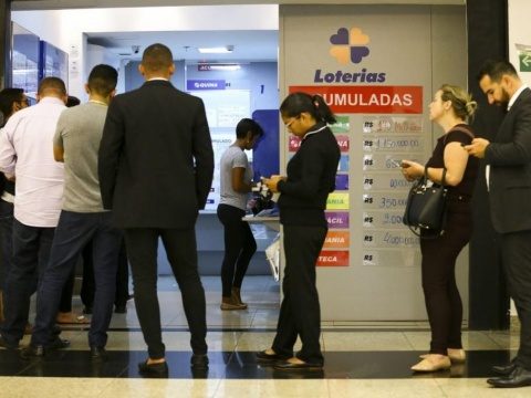 Mega-Sena deve pagar nesta quarta-feira prêmio de R$ 80 milhões