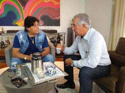 Governador Reinaldo recebe Prefeito Valdomiro