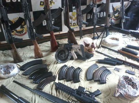 Campo-grandense é preso com arsenal de guerra e veículo blindado na fronteira