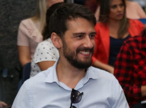 Governo lança campanha para segurar foliões no Estado durante o Carnaval