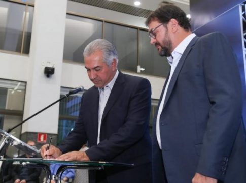 Governador e prefeitos aderem a lei que facilita abertura de negócios