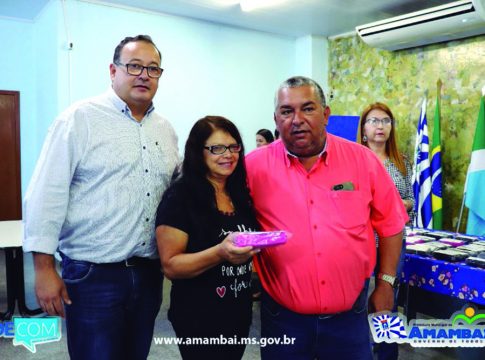 Mandato de Dr. Bandeira já entregou 500 óculos em Amambai