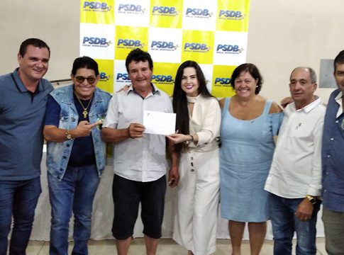 PSDB lança pré- candidatura de Valdomiro e Rosária