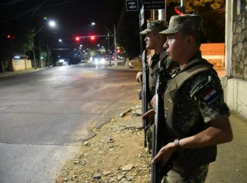 Paraguai amplia quarentena e só duas pessoas podem circular por veículo