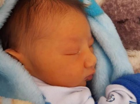 “Não cuidaram nem depois da morte”, diz tia de bebê achado com formigas